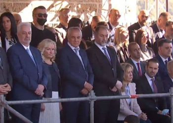 TRAŽI SE OSTAVKA MINISTARKE ZDRAVLJA: Nakon današnjeg SKANDALA, svima jasno da je Vladi FANATIZAM najvažniji