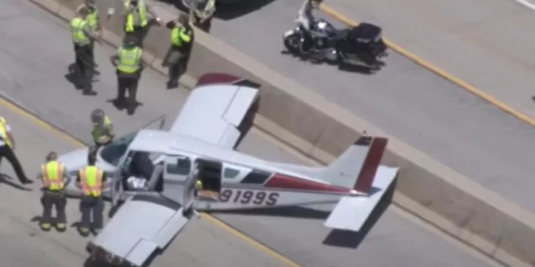 Srušio se avion sa natpisom: HOĆEŠ LI SE UDATI ZA MENE?